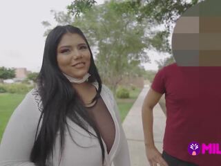Venezuelan mishell fucks med en peruvian främling: smutsiga filma 7f | xhamster