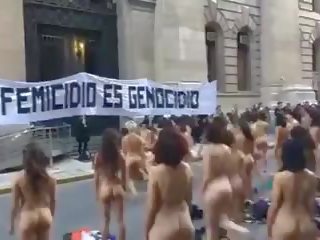 Naken kvinnor protest i argentina -colour version: smutsiga video- 01